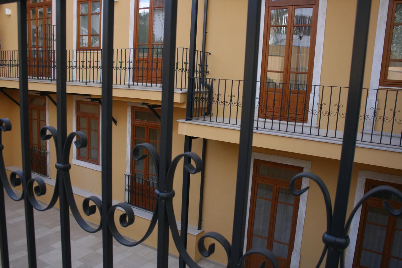 Hotel Ibn-Arrik Coimbra Exterior foto