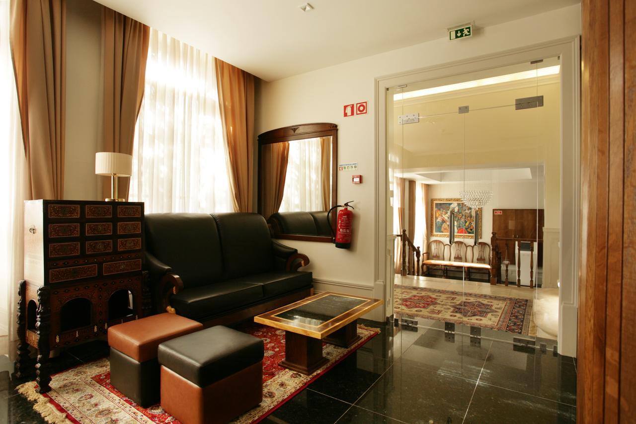 Hotel Ibn-Arrik Coimbra Exterior foto